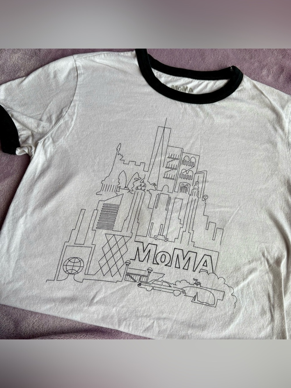 New York City Museum of Modern Art MOMA Ringer T Shirt Women’s Small